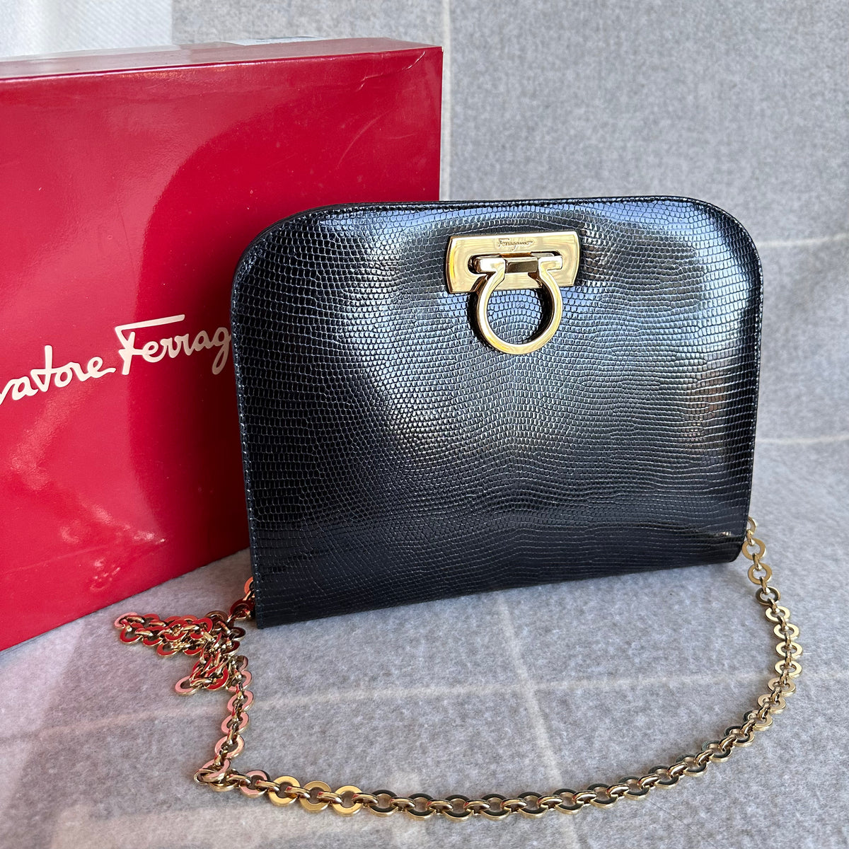 Ferragamo wristlet clutch discount