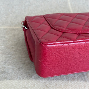 
            
                Load image into Gallery viewer, Chanel 18b Small Caviar Classic Flap
            
        