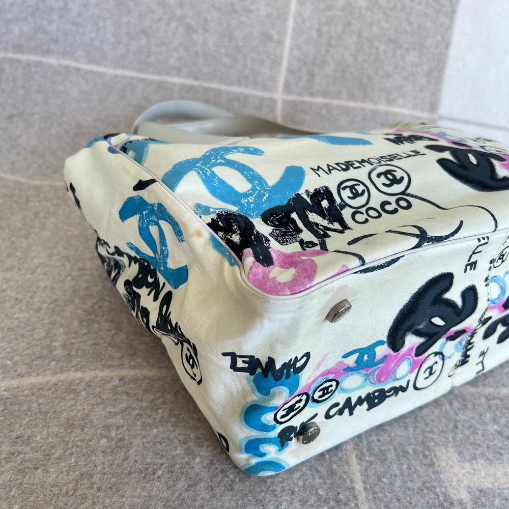 
            
                Load image into Gallery viewer, Vintage Chanel Graffitti Mademoiselle Tote
            
        