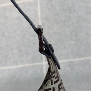 Fendi 2025 oyster bag