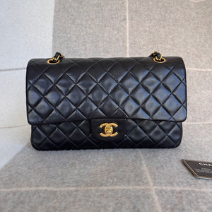 Chanel Vintage Black Quilted Timeless Classic Double Flap 2.55 Bag