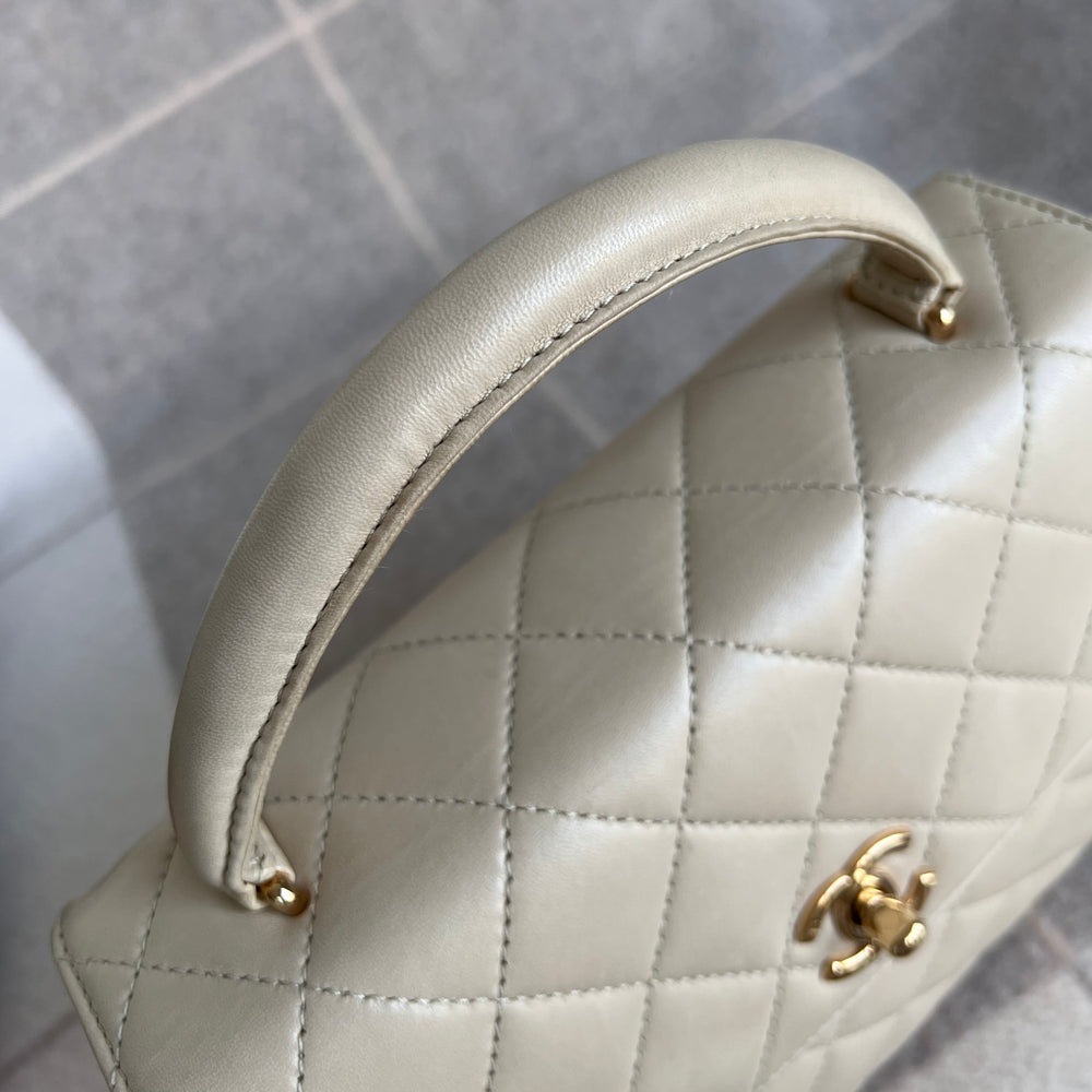 2002 Vintage Chanel Coco Handle Small Light Beige Lambskin – Adore